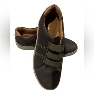 Clarks Olive Nalle Ease leather Upper sneaker (NWOT)